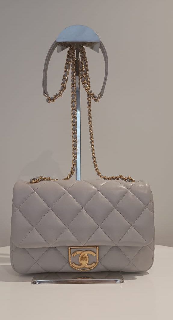 Bolsa Chanel Clássica mini cinza