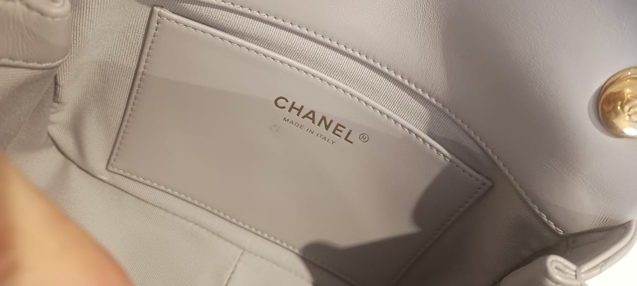 Bolsa Chanel Clássica mini cinza