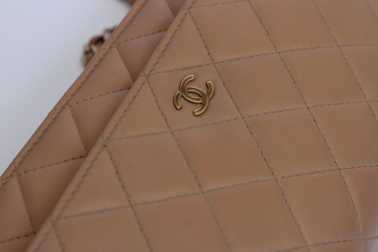 Bolsa Chanel WOC Dark Beige