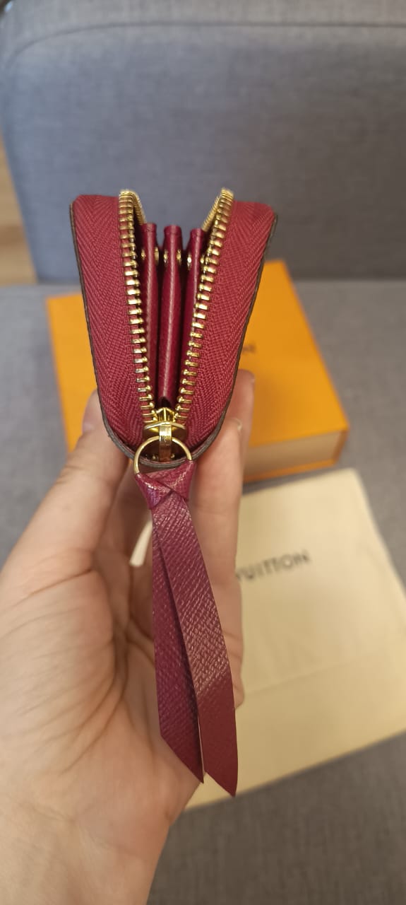 Porta Cartões Louis Vuitton com zíper