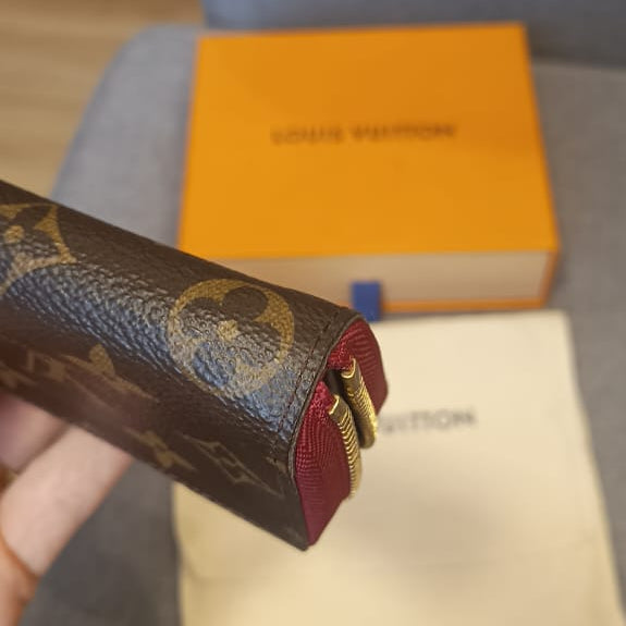 Porta Cartões Louis Vuitton com zíper