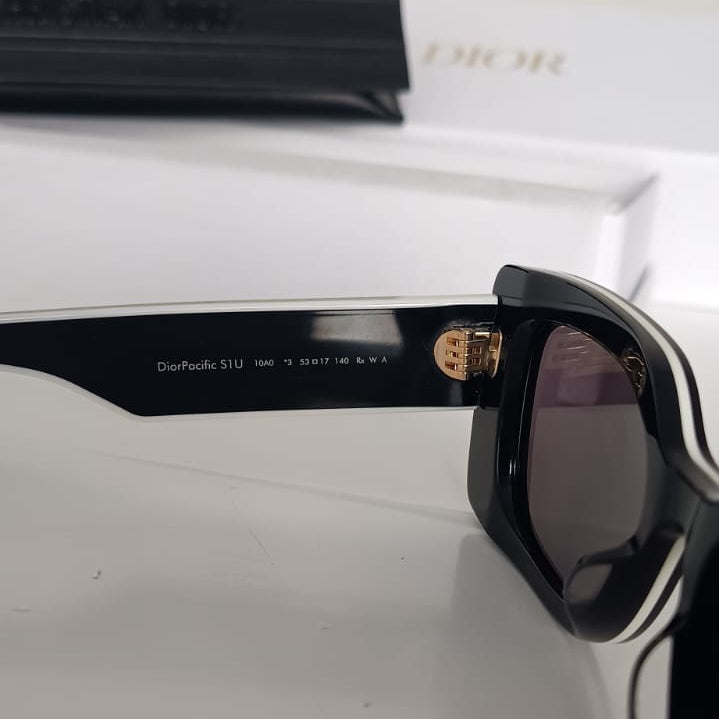 Óculos de sol Dior Pacific S1U preto e branco