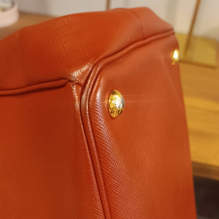 Bolsa Prada Galleria em couro saffiano vermelho, large