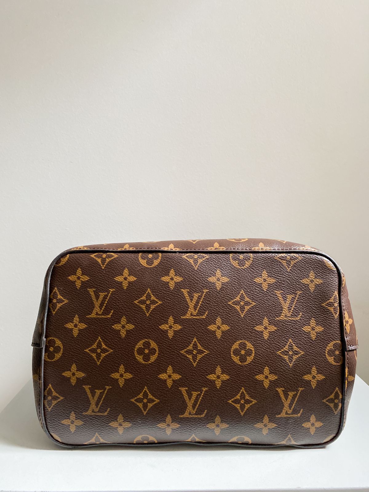 Bolsa Louis Vuitton NéoNoé MM