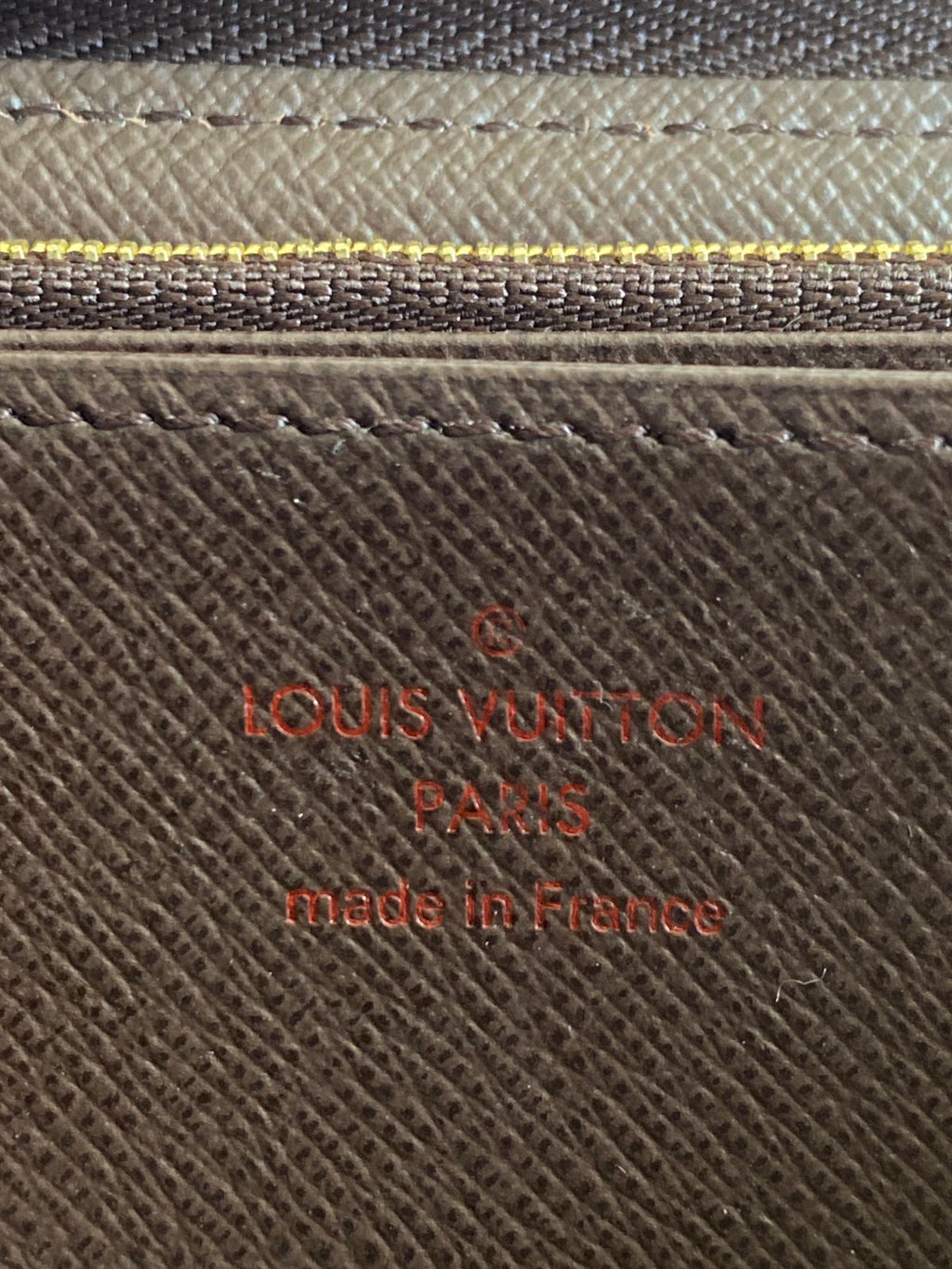 Carteira Louis Vuitton Zippy - LUXO INTELIGENTE