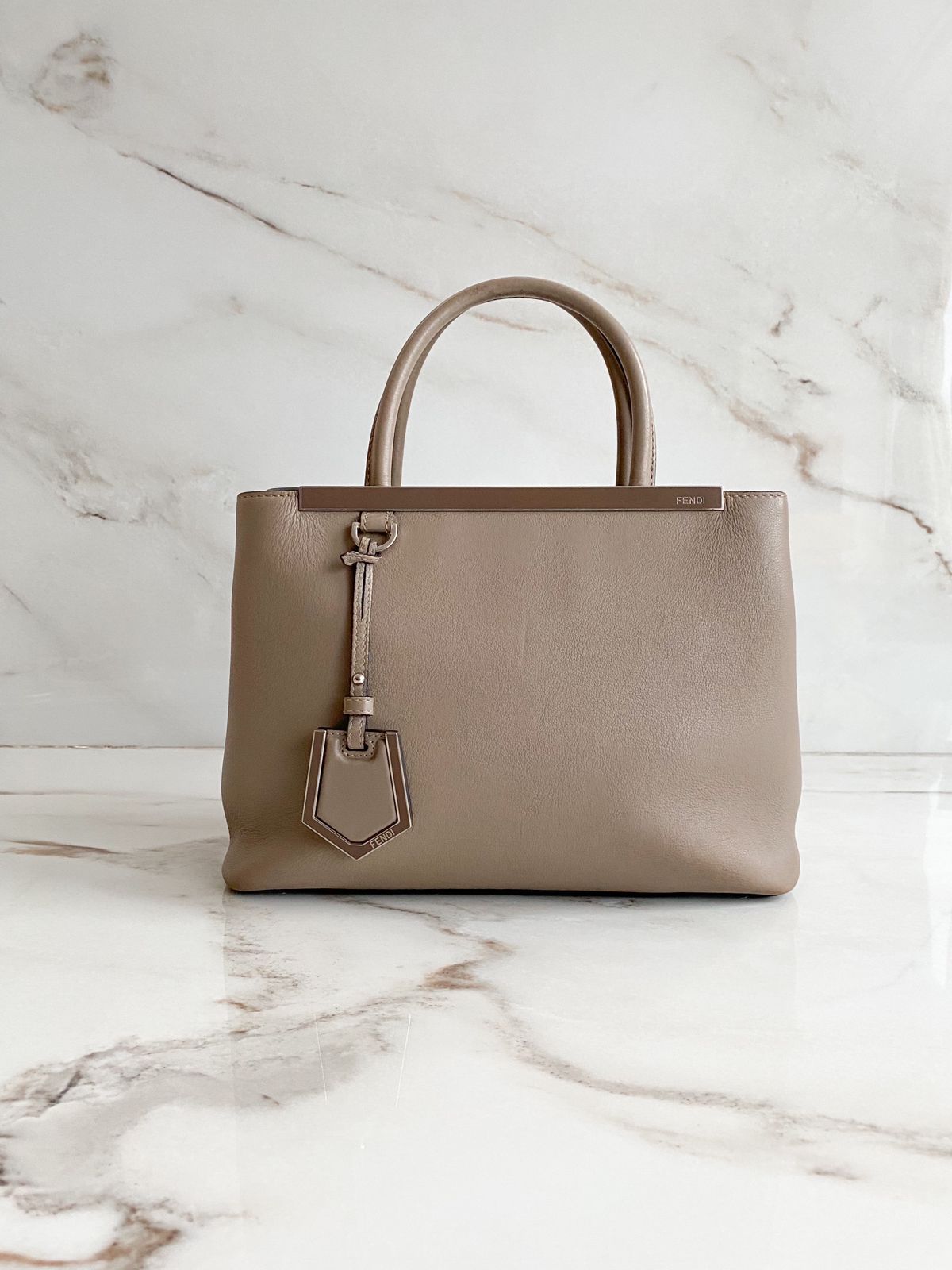 2Jours Tote - LUXO INTELIGENTE