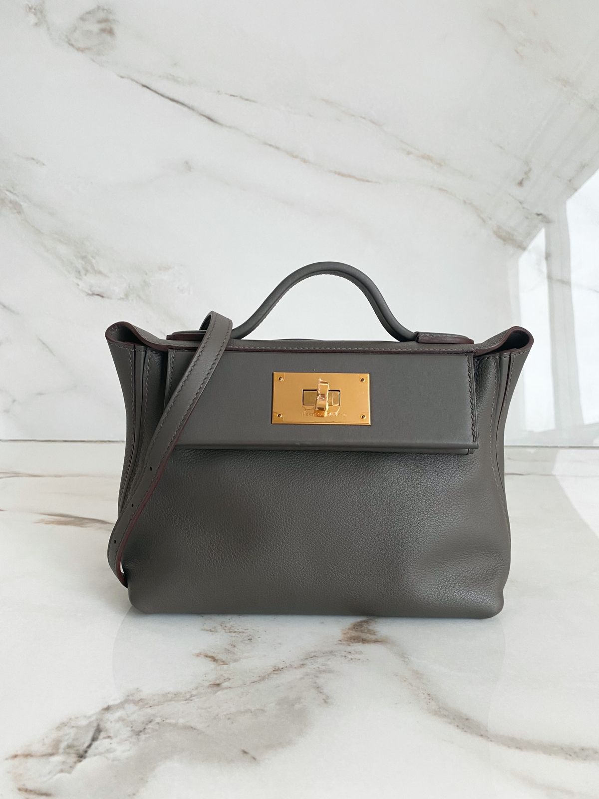 Van Cattle 24/24 - LUXO INTELIGENTE