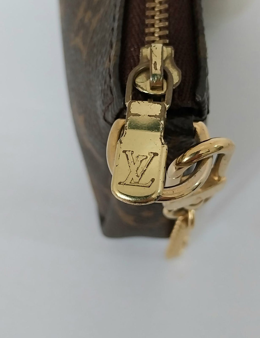 Bolsa Louis Vuitton Mini Pochette Accessoires - LUXO INTELIGENTE