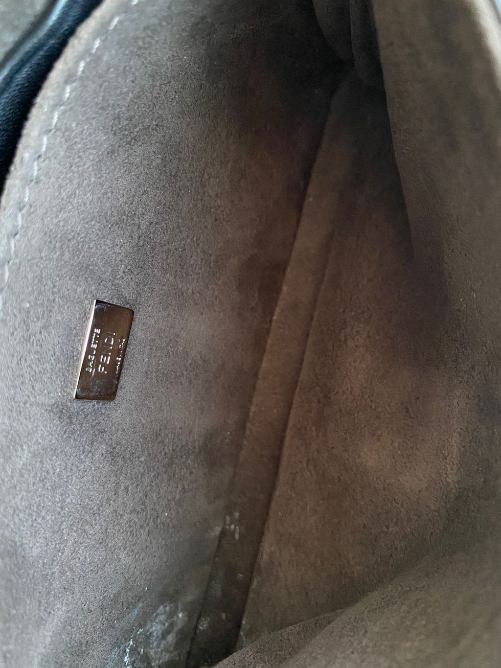 Bolsa Fendi Baguette Monster Micro