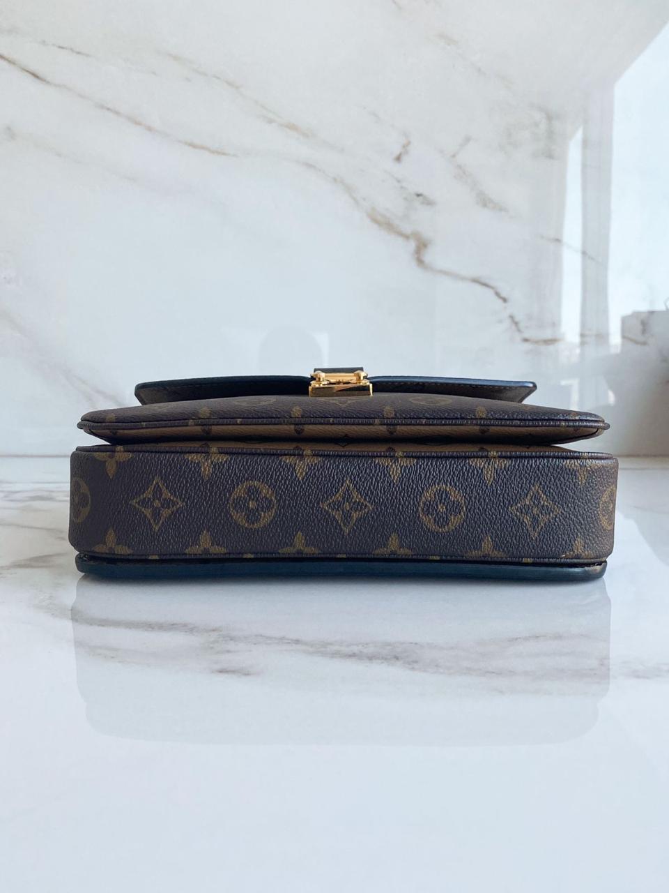 Bolsa Louis Vuitton Métis Pochette Monogram Reverse
