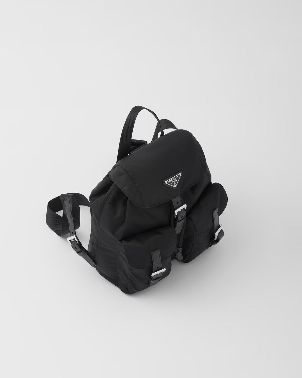 Mochila Prada Re-Nylon - LUXO INTELIGENTE