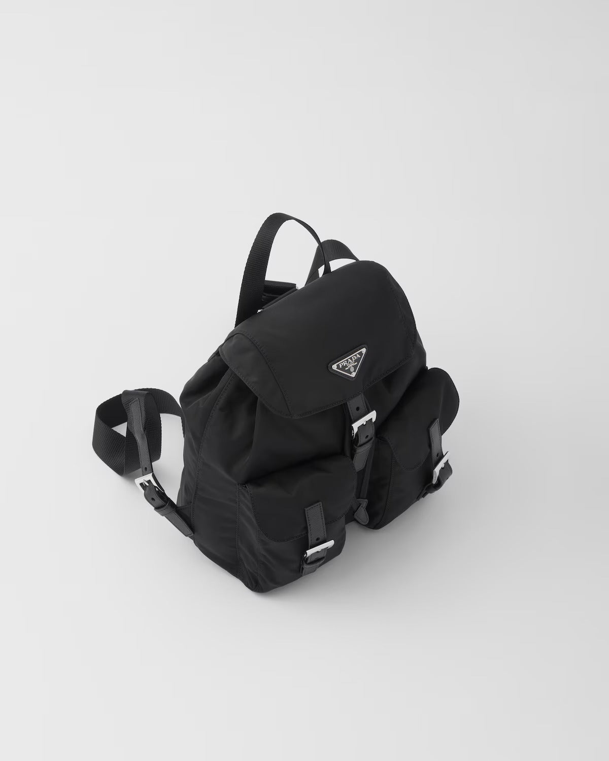 Mochila Prada Re-Nylon - LUXO INTELIGENTE