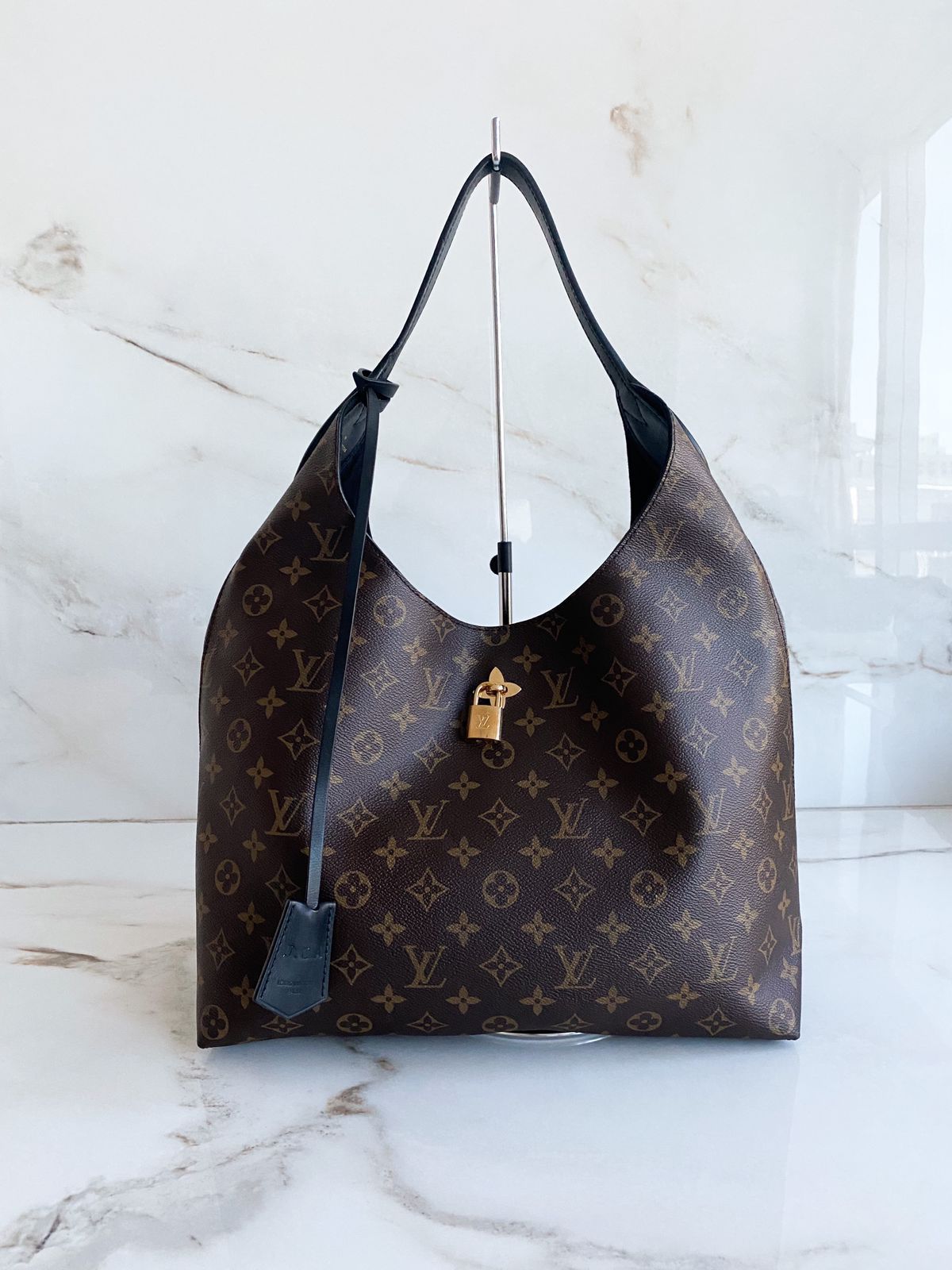 Flower Hobo - LUXO INTELIGENTE