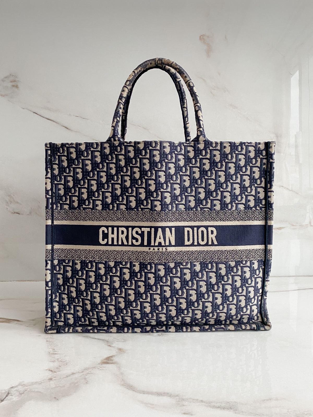 Tote Book Grande - LUXO INTELIGENTE