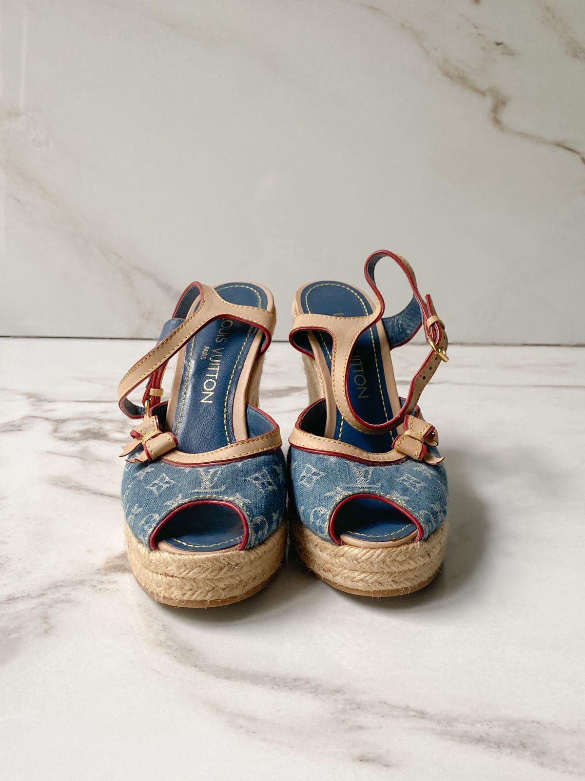 Sandalia Louis Vuitton denim - LUXO INTELIGENTE
