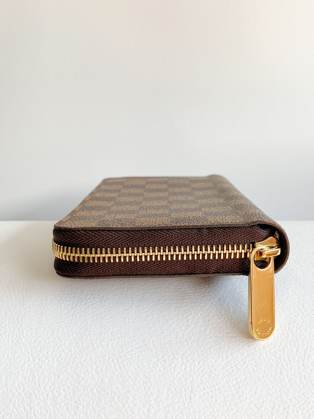 Carteira Louis Vuitton Zippy - LUXO INTELIGENTE