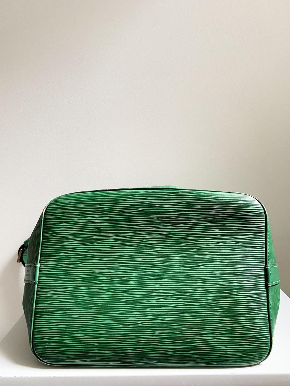 Bolsa Louis Vuitton Bucket Noé