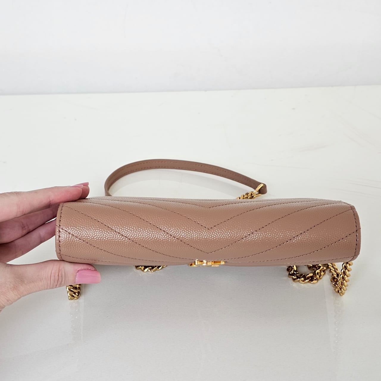 Bolsa YSL Envelope Bege 19cm